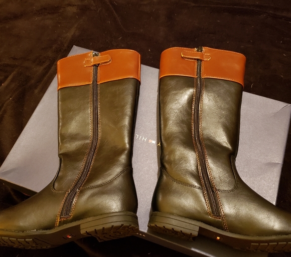 NWT Young girls Tommy Riding Boots - Picture 4 of 8